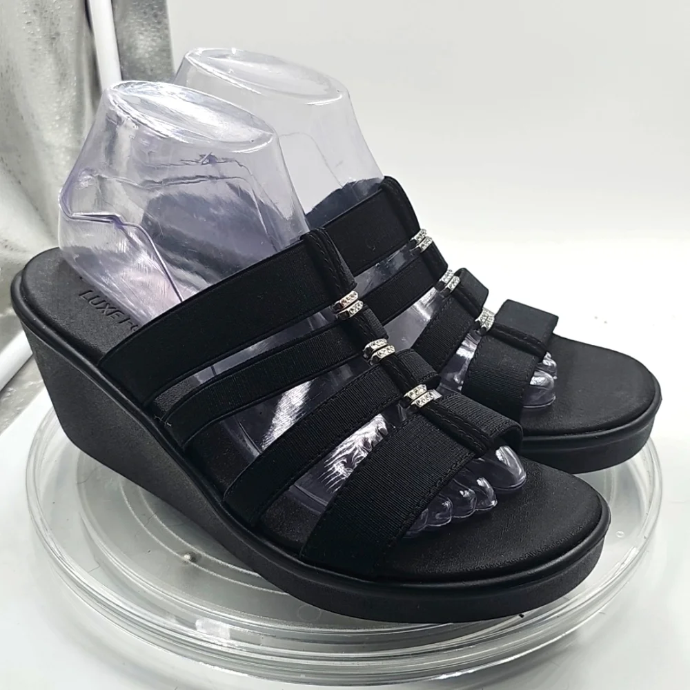 I Skechers Women's Black Luxe Foam Sandals Bling RHINESTONE Sz 9